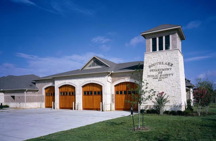 What Makes a High Quality HurricaneRated Garage Door?