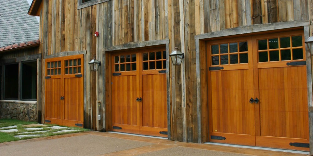 What S The Best Garage Door Finishing Option Cambek Designer Doors - What Is The Best Paint For Wooden Garage Doors