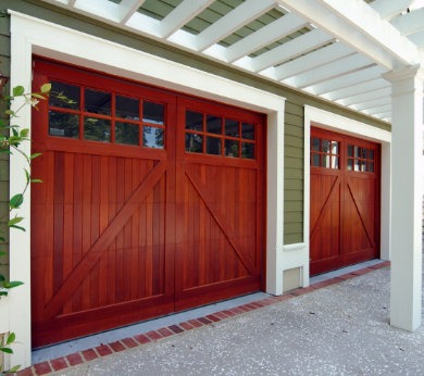 Penetrating wood garage door stain